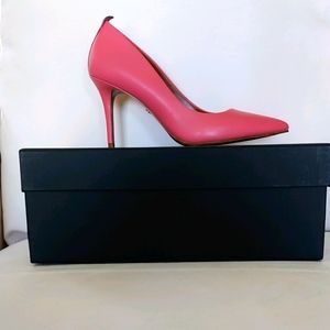 NEW!!!! Women Coach Heels